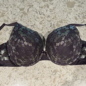 Victoria's Secret Underwire Bra - Purple with Silver Lace